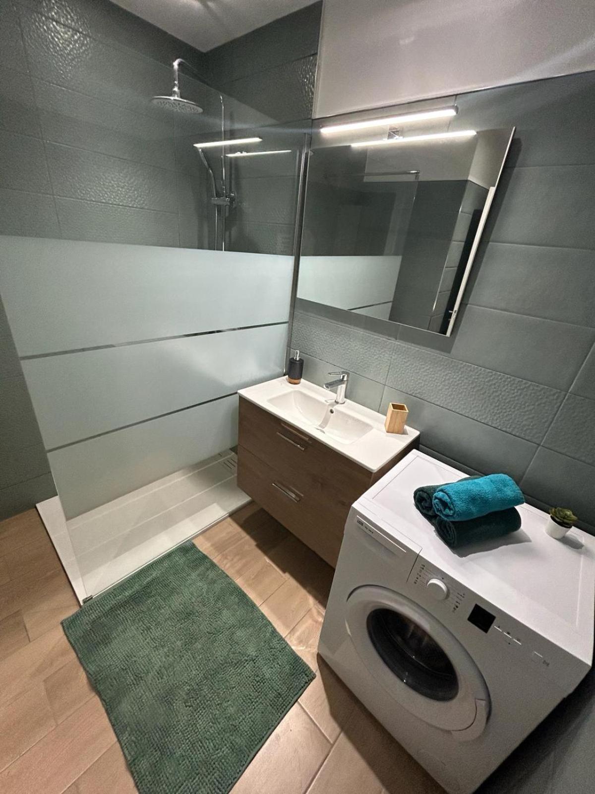 Immeuble Le Regency, Appartement 4 Pieces, 80 Metres De La Plage Ментона Экстерьер фото