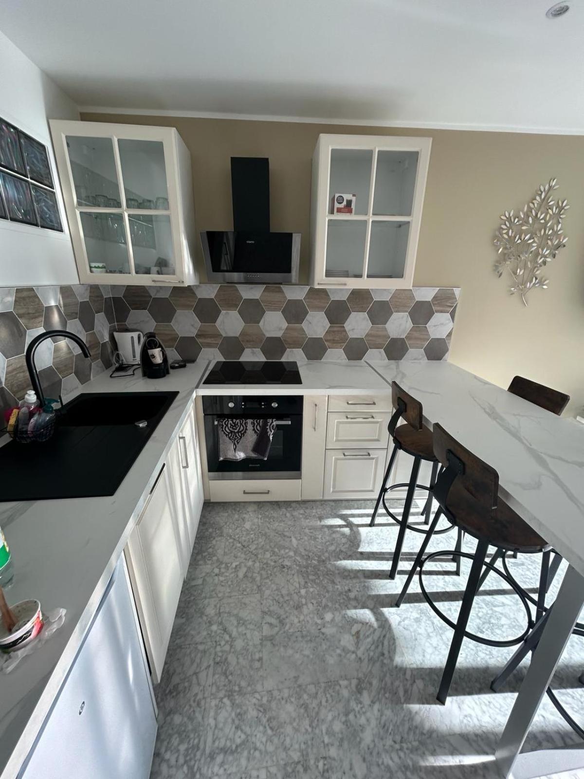 Immeuble Le Regency, Appartement 4 Pieces, 80 Metres De La Plage Ментона Экстерьер фото