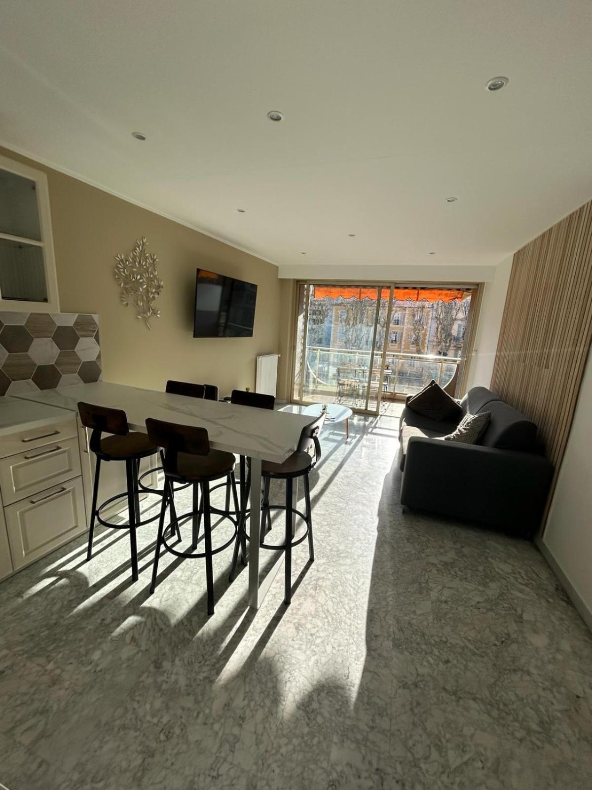 Immeuble Le Regency, Appartement 4 Pieces, 80 Metres De La Plage Ментона Экстерьер фото